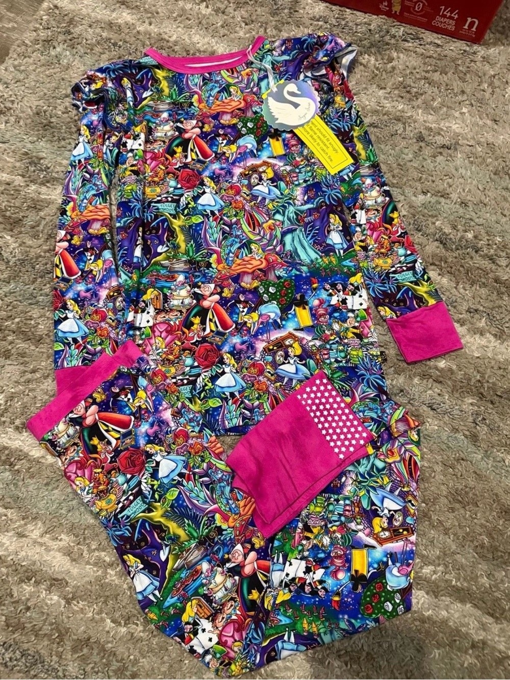 7/8 Sugar Swan Alice in Wonderland 2 Piece Bamboo Pajama *New with Tags*